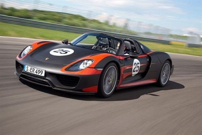 Porsche h�brido enchufable 918 Spyder con 887 caballos de potencia