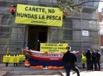 MAGRAMA denuncia a los activistas de Greenpeace por infracciones contra la seguridad ciudadana�