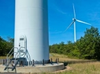 After solar dispute, U.S. probes Chinese and Vietnamese wind towers 