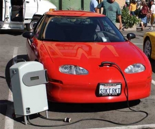 Más del 80% de los conductores que prueban un vehículo eléctrico quedan satisfechos
