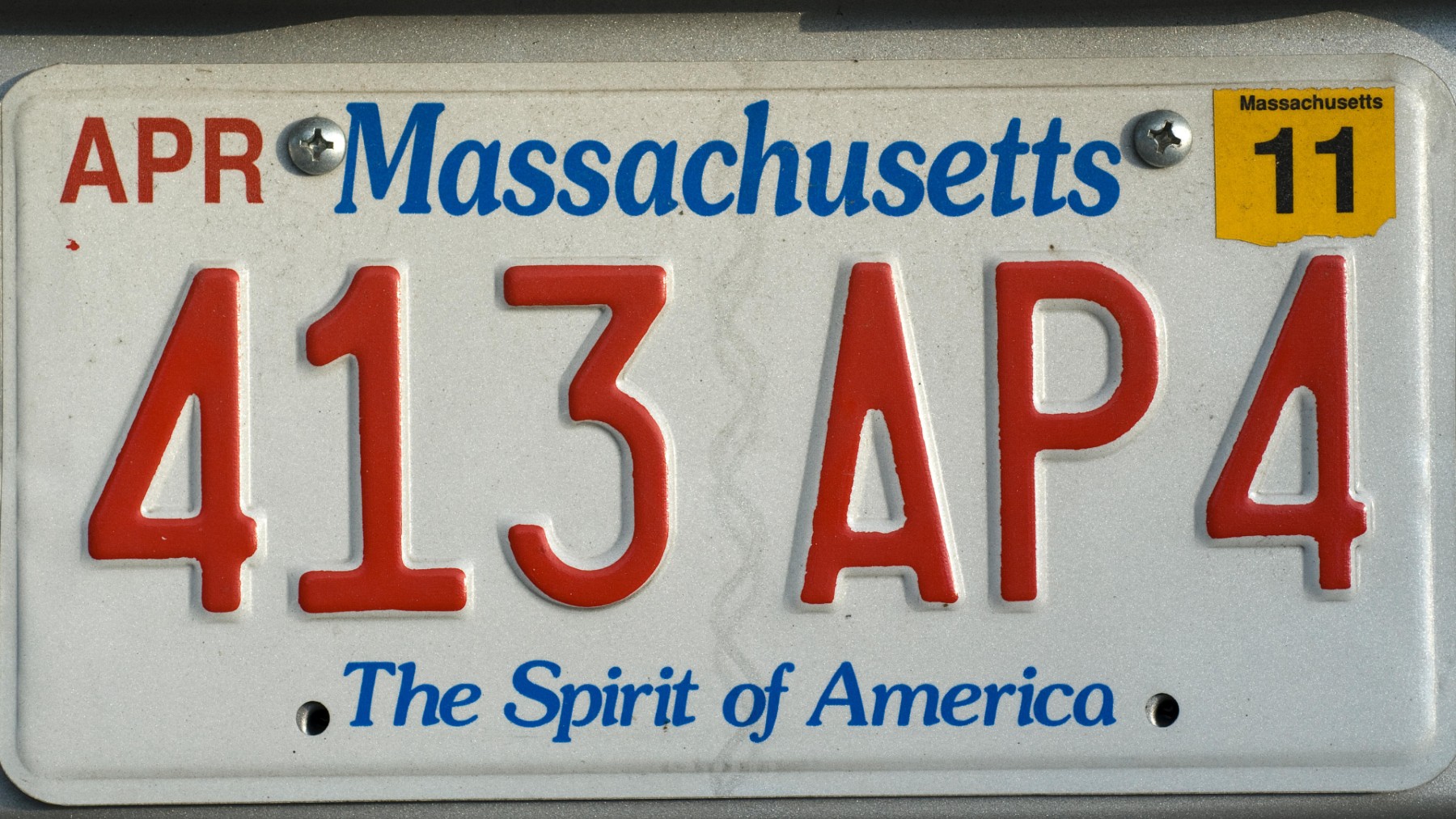 license plate silver spirals