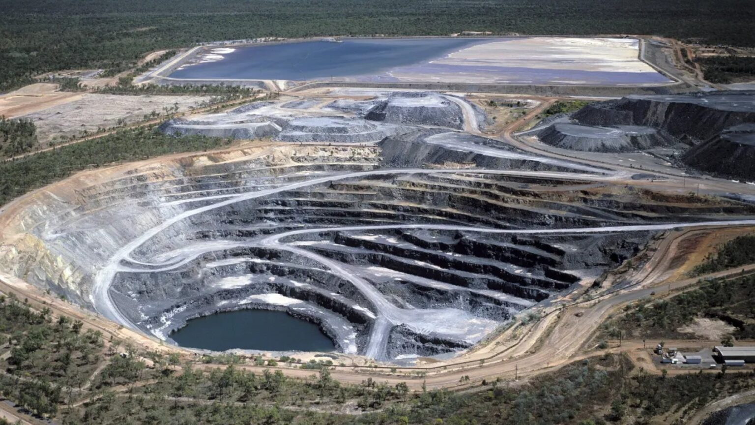 Key Lake Mine O2 The radioactive mine that America should never have opened: 500,000 ...