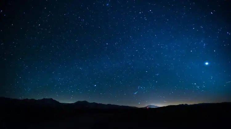 Nighttime equinox