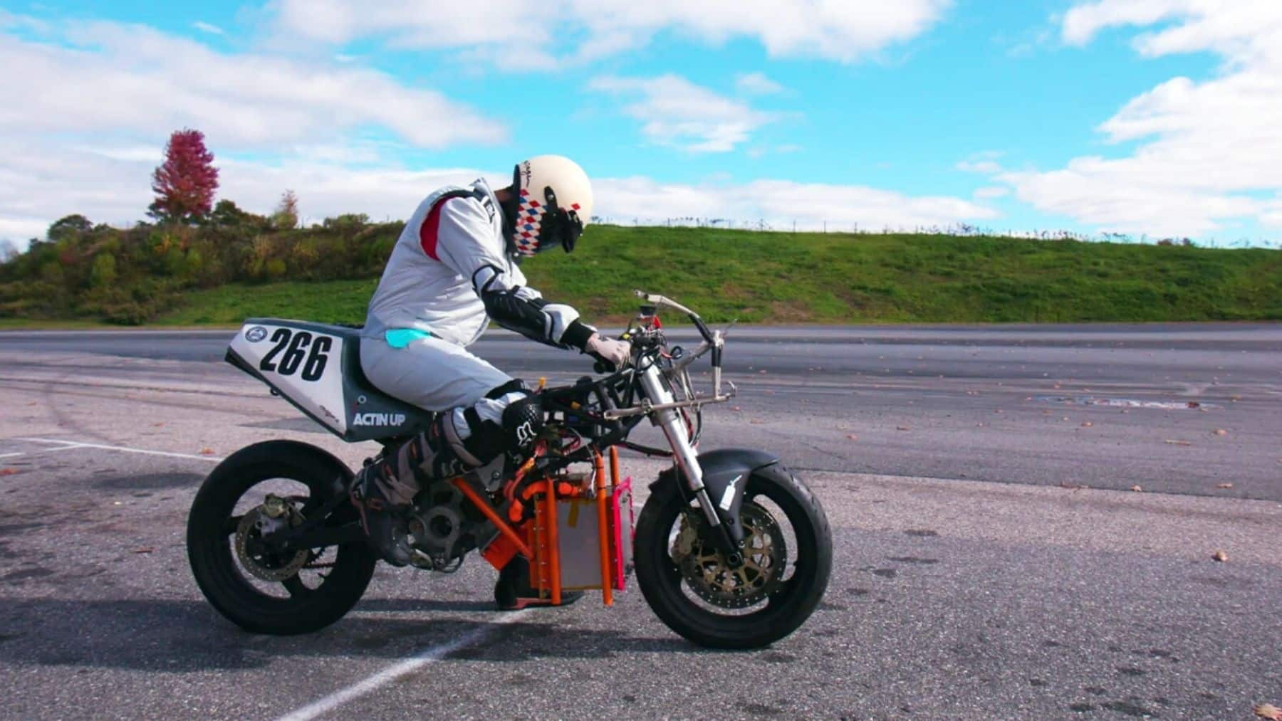 MIT Unveils Revolutionary Hydrogen-Powered Motorcycle: The Future of Clean Transportation