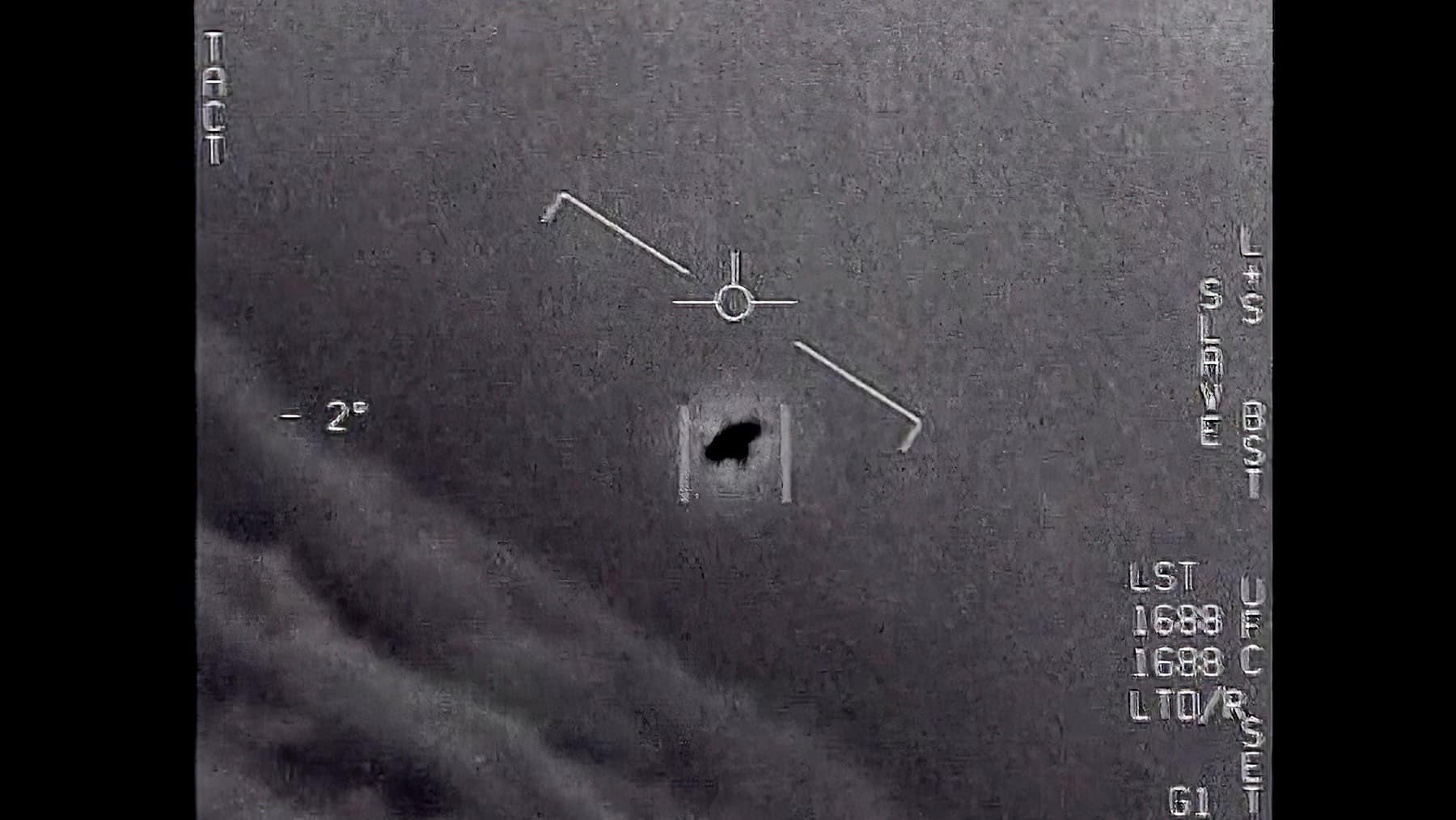 usa and canada found flying object