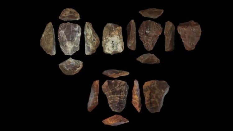 Neanderthal objects