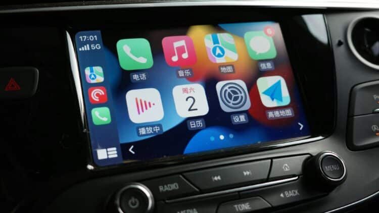 Goodbye to Apple CarPlay and Android Auto — New AI system set to replace them as this tech giant steps in 1 Goodbye to Apple CarPlay and Android Auto New AI-system
