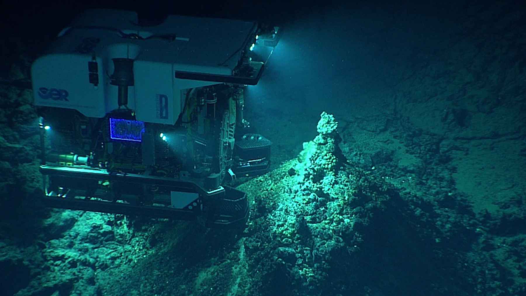 Japanese research vessel drilling for rare earth rich mud 6,000 meters below the Pacific Ocean