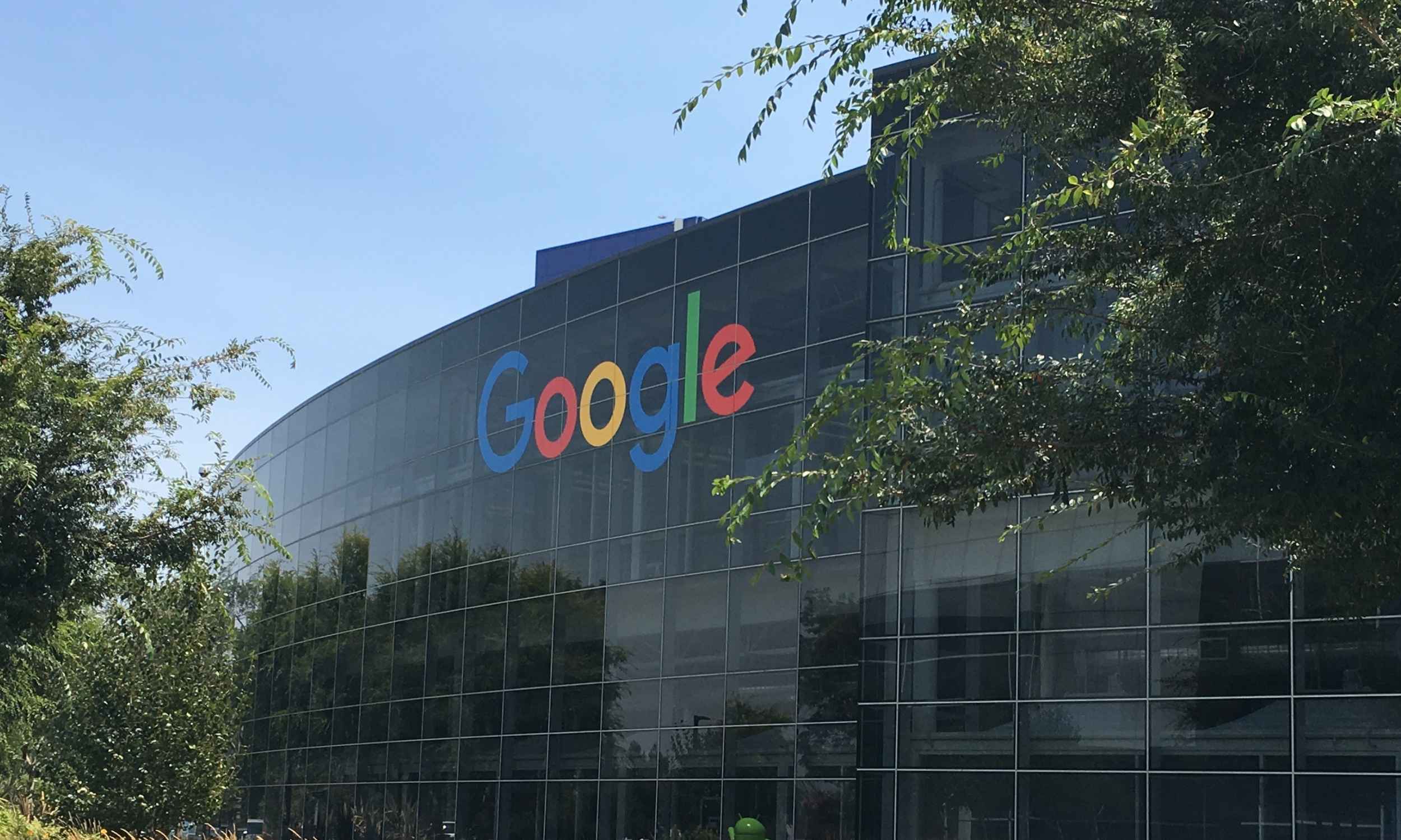 Google Quantum AI processor used to demonstrate error corrected logical qubits below the quantum threshold