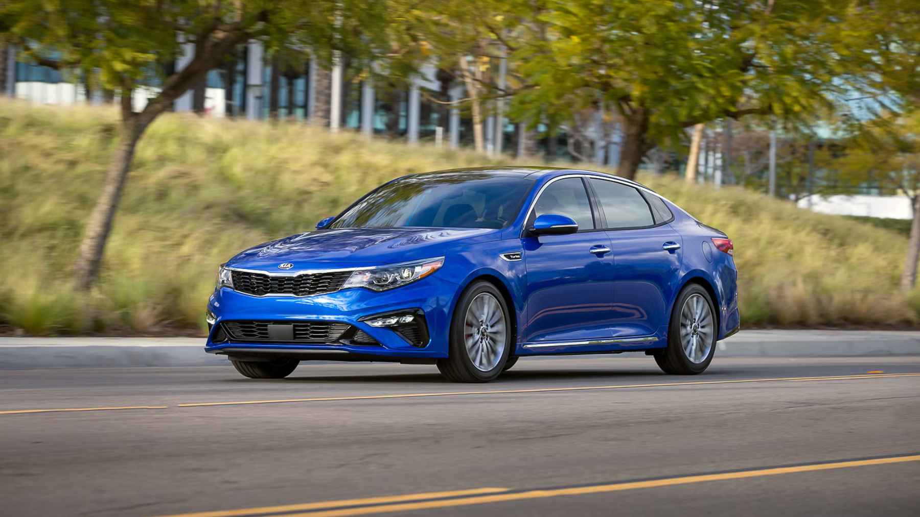 2019 Kia Optima sedan, the model involved in a warranty dispute after an engine failure at 80,000 miles