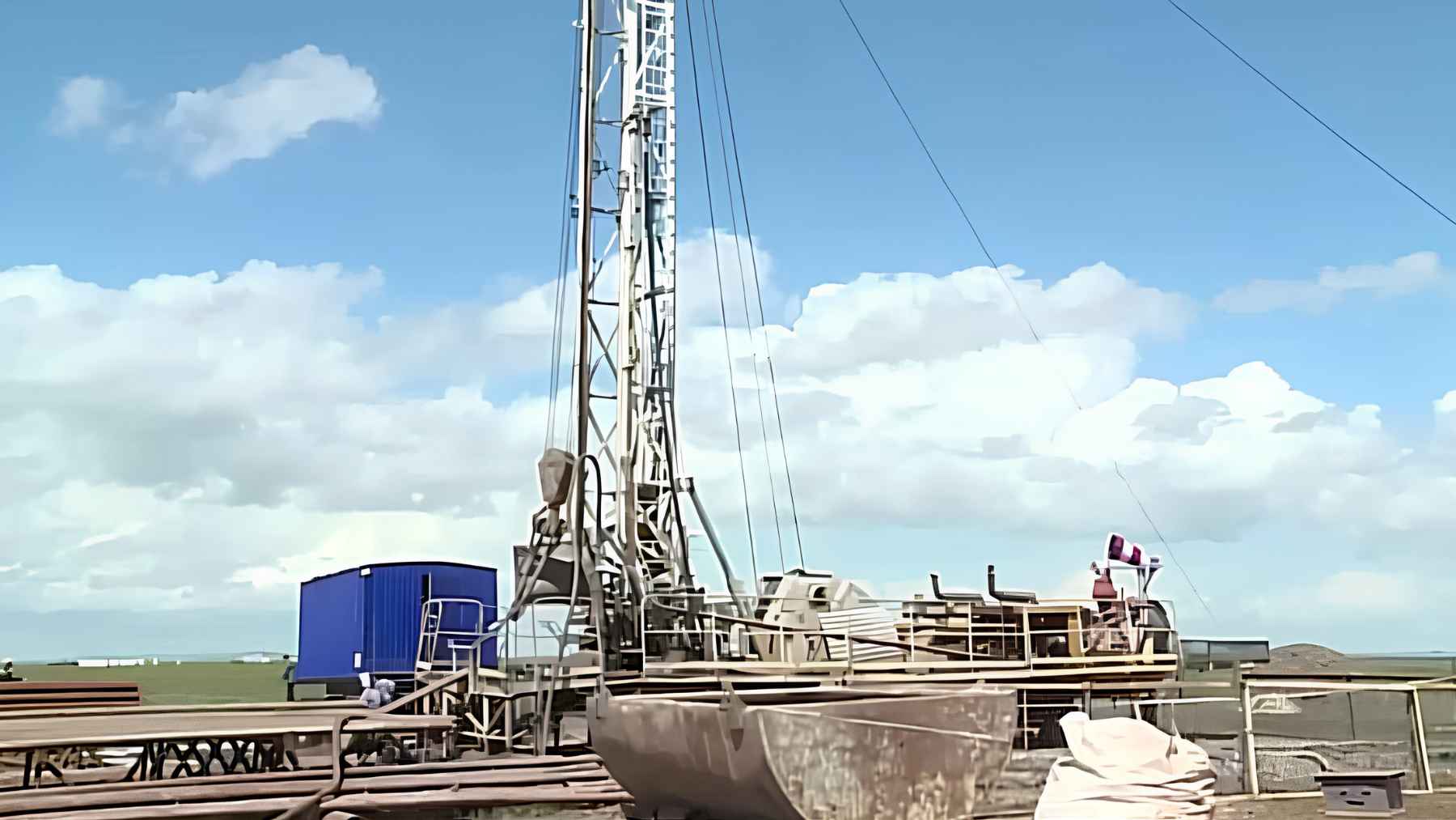 The discovery that seems “too good to be true”: 19 tons of gold and strategic minerals… but the most interesting part is what they are NOT telling us 1 Drilling equipment at a mineral exploration site, linked to Kazakhstan’s search for gold, rare earths, copper, and nickel.