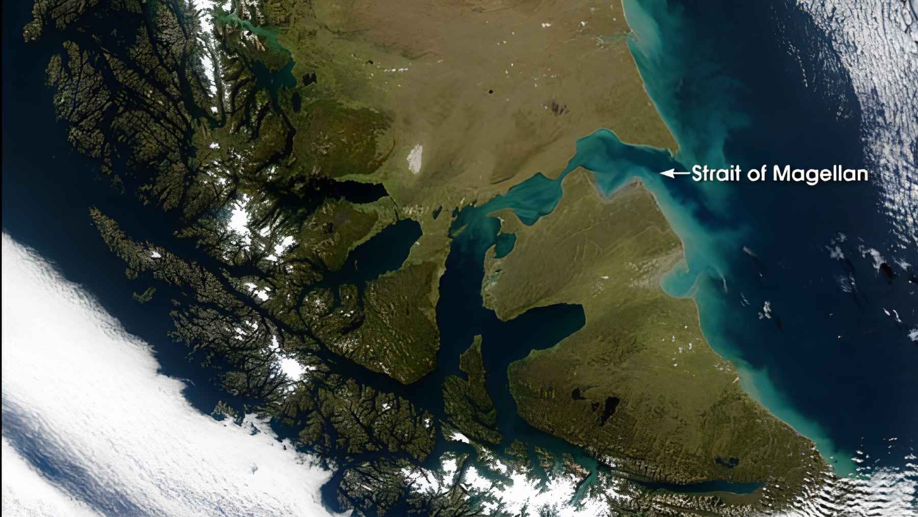 Concept map of the proposed undersea tunnel beneath the Strait of Magellan linking mainland Chile with Tierra del Fuego.