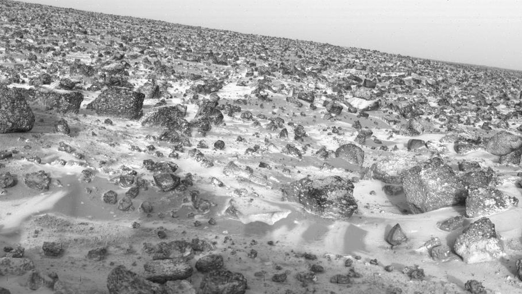 Martian frost photographed by the Viking 2 probe in 1979