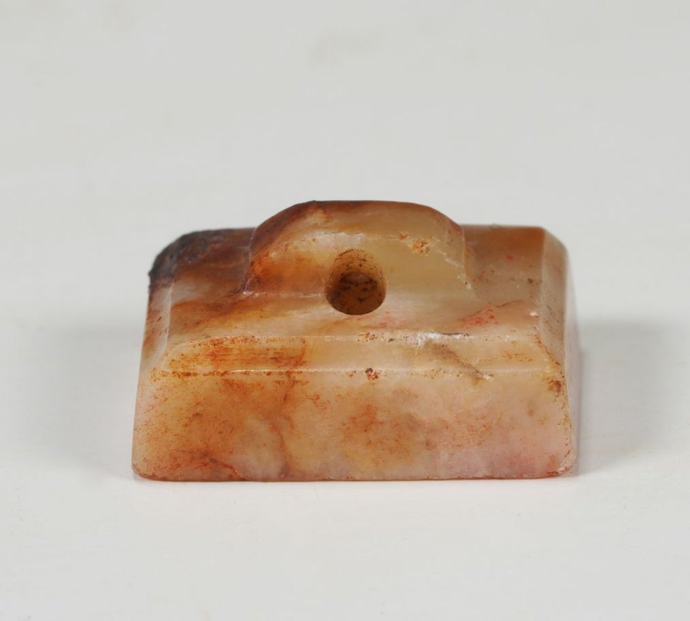 Small jade seal with a pierced knob found at the Shangzhaoyao Qin Mausoleum