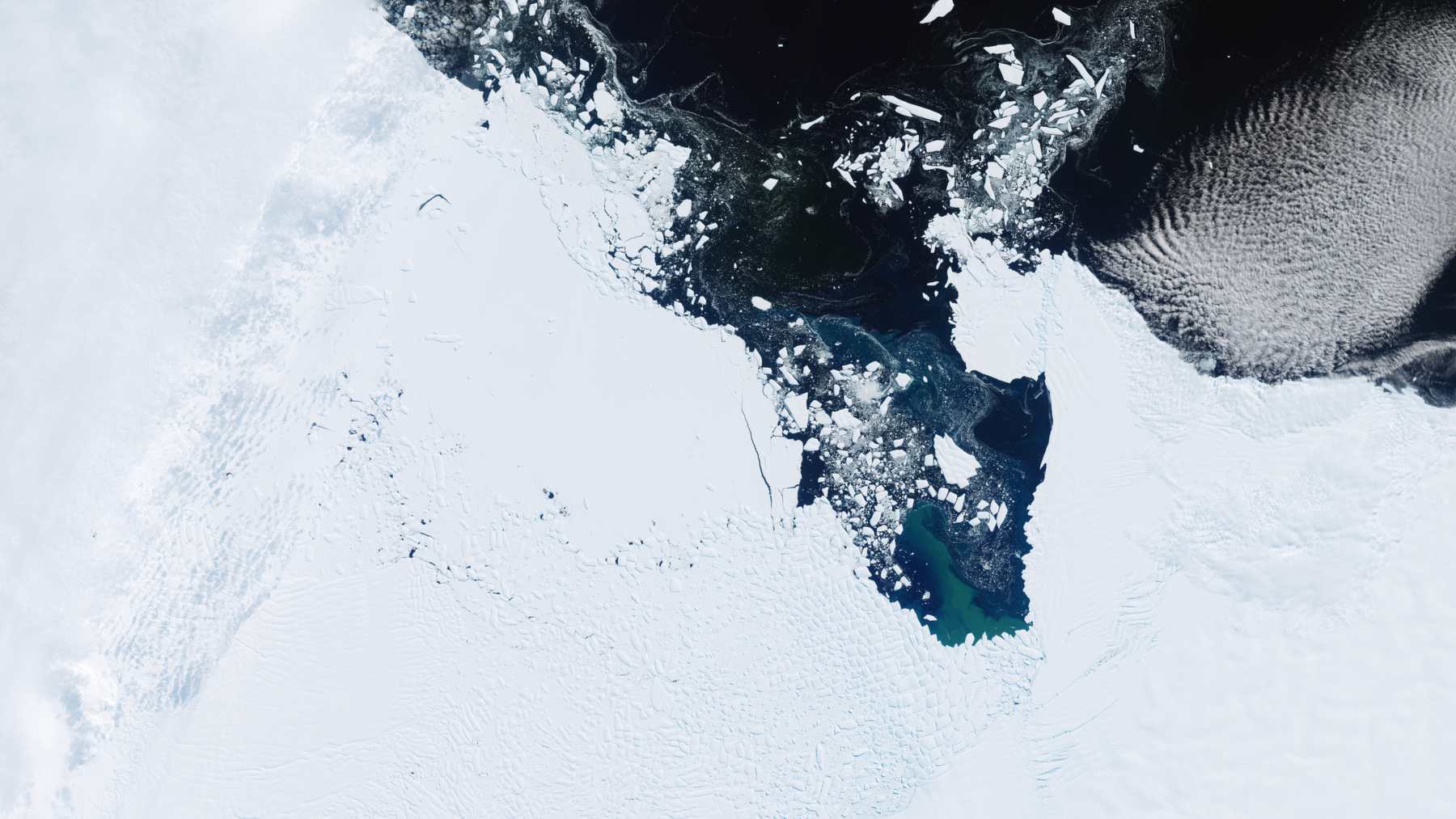Thwaites Glacier in West Antarctica seen by Copernicus Sentinel-2 in February 2026, one of the fast-flowing glaciers behind polar ice loss