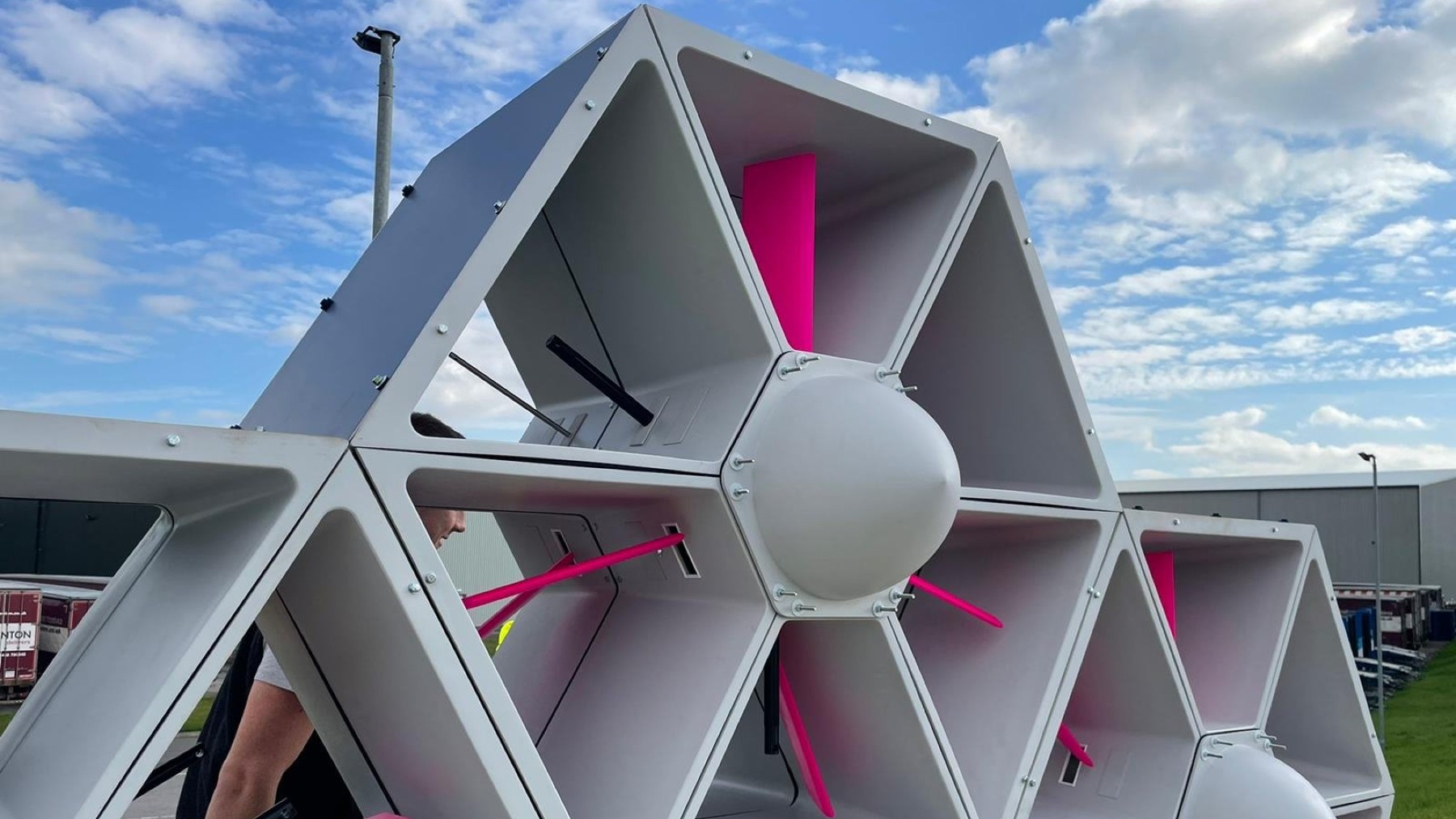Los aerogeneradores hexagonales podrían revolucionar las energías renovables y limpias