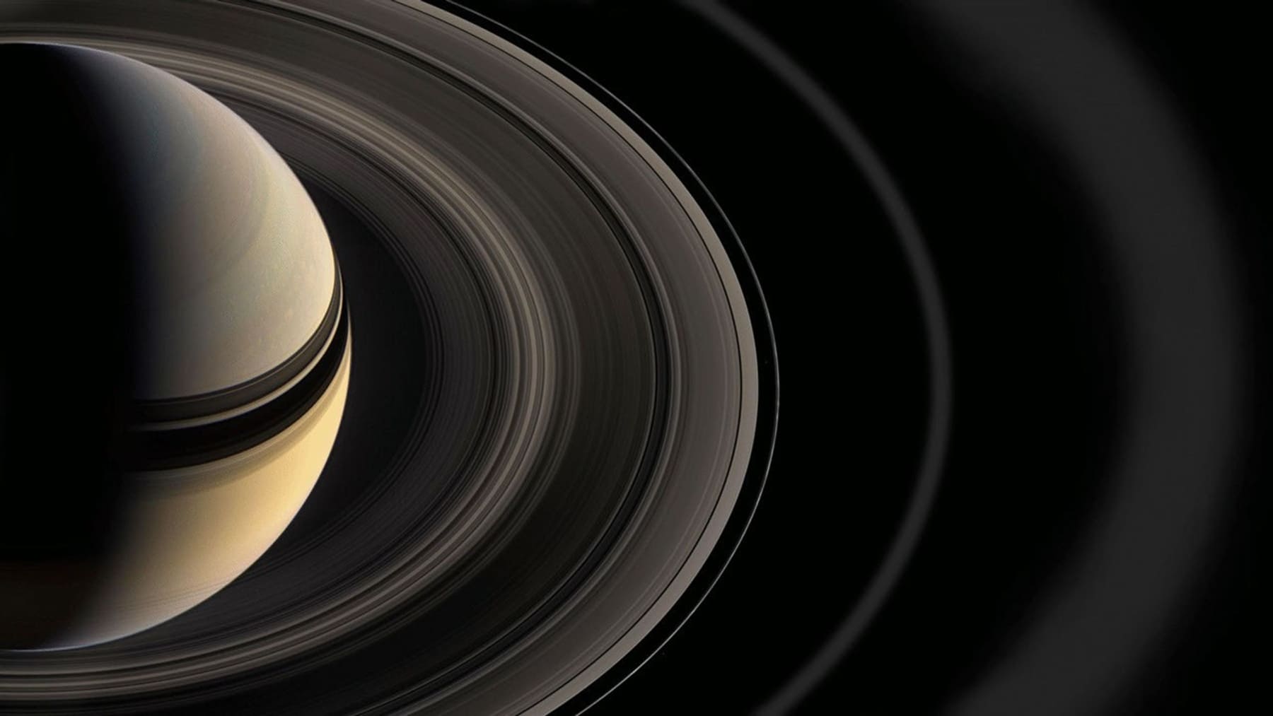 Saturno