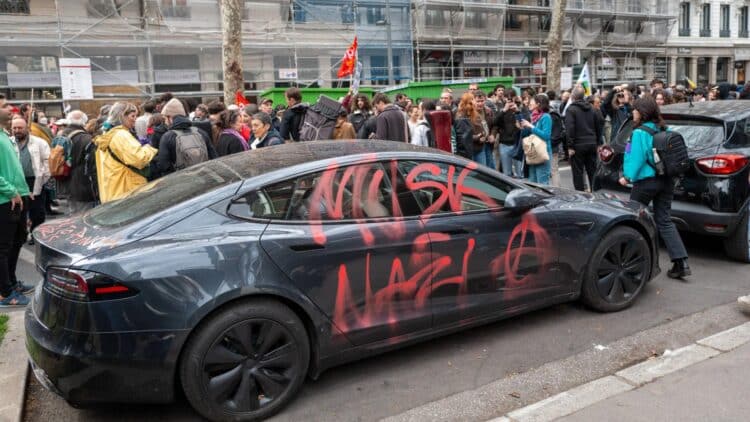 Tesla
