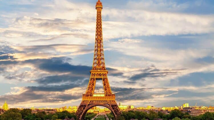 París