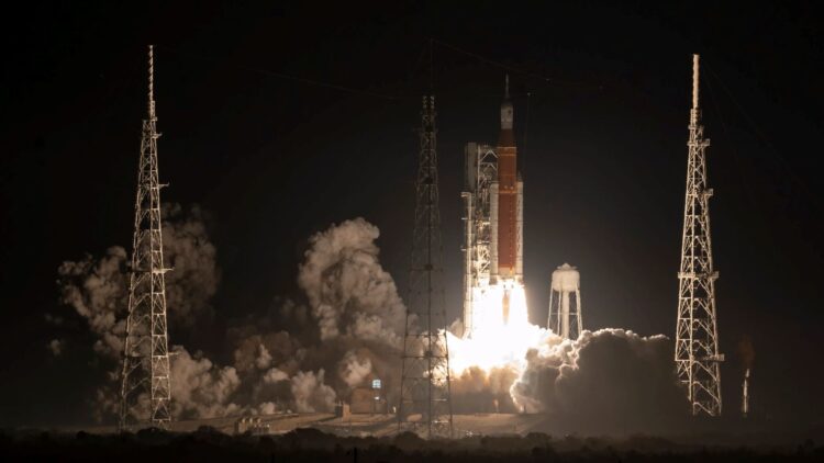 Para convertirnos en una especie interplanetaria se debe pagar un alto precio: Sacrificar el nuestro 1 especie interplanetaria