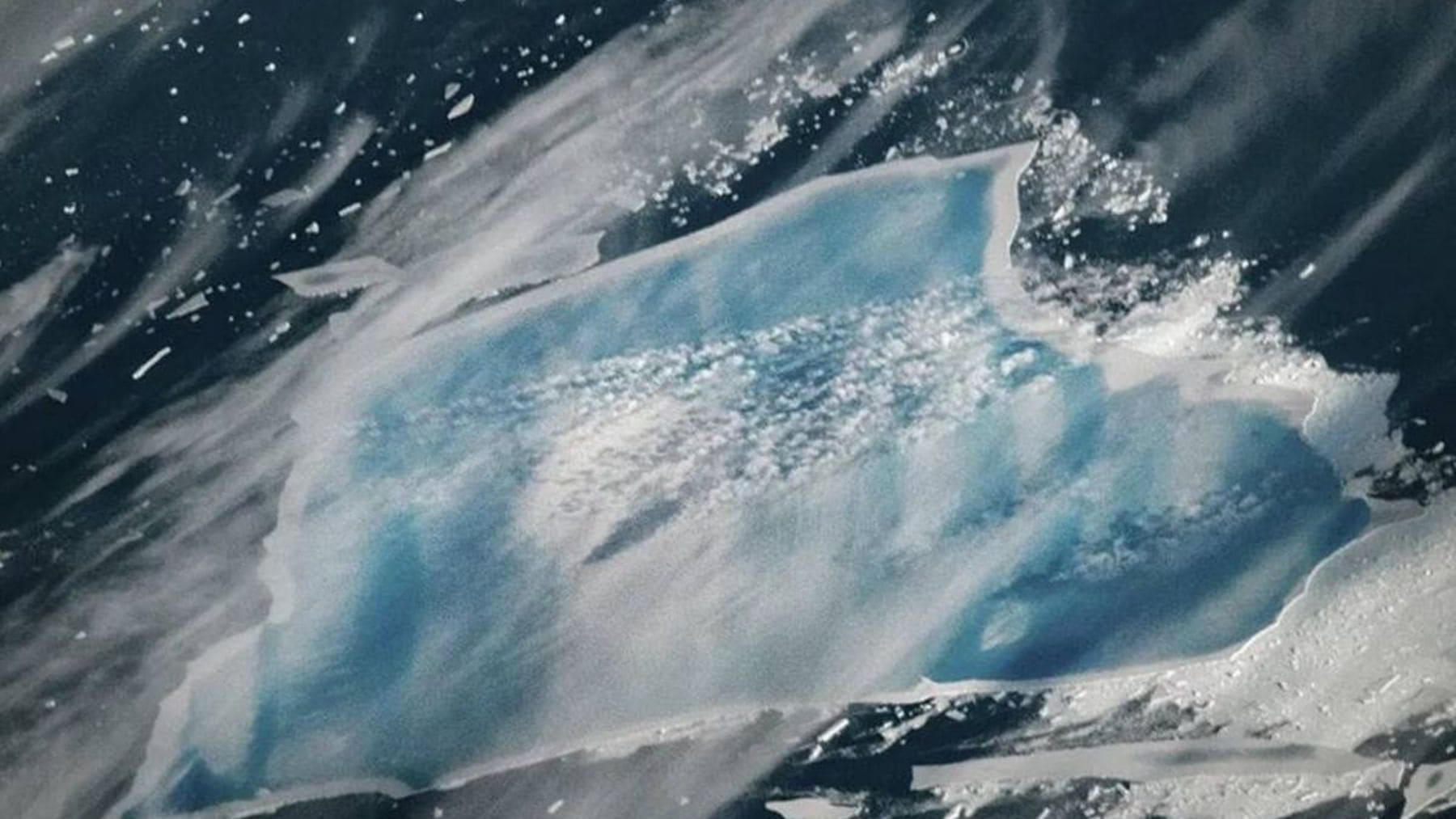 Placa de hielo en el Ártico observada por satélite de la NASA en un contexto de incendios en el Polo Norte.