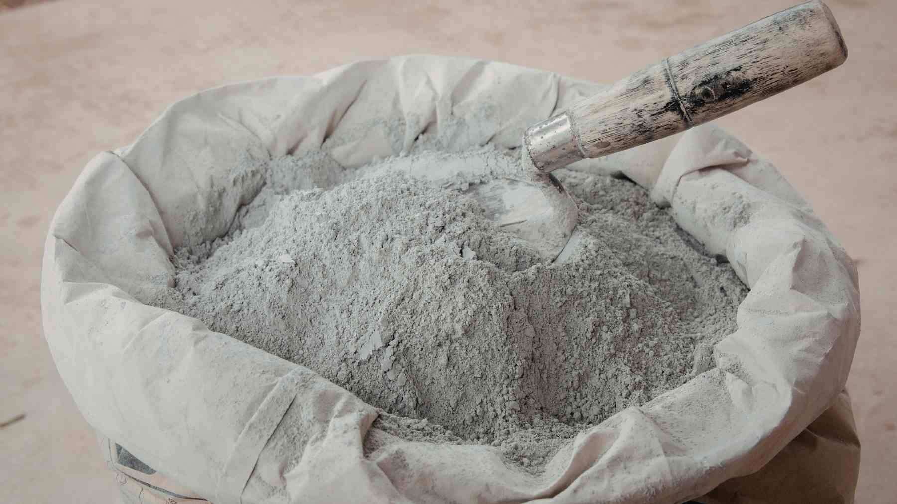 Arena del desierto convertida en material de construcción sin cemento mediante Botanical SandCrete.