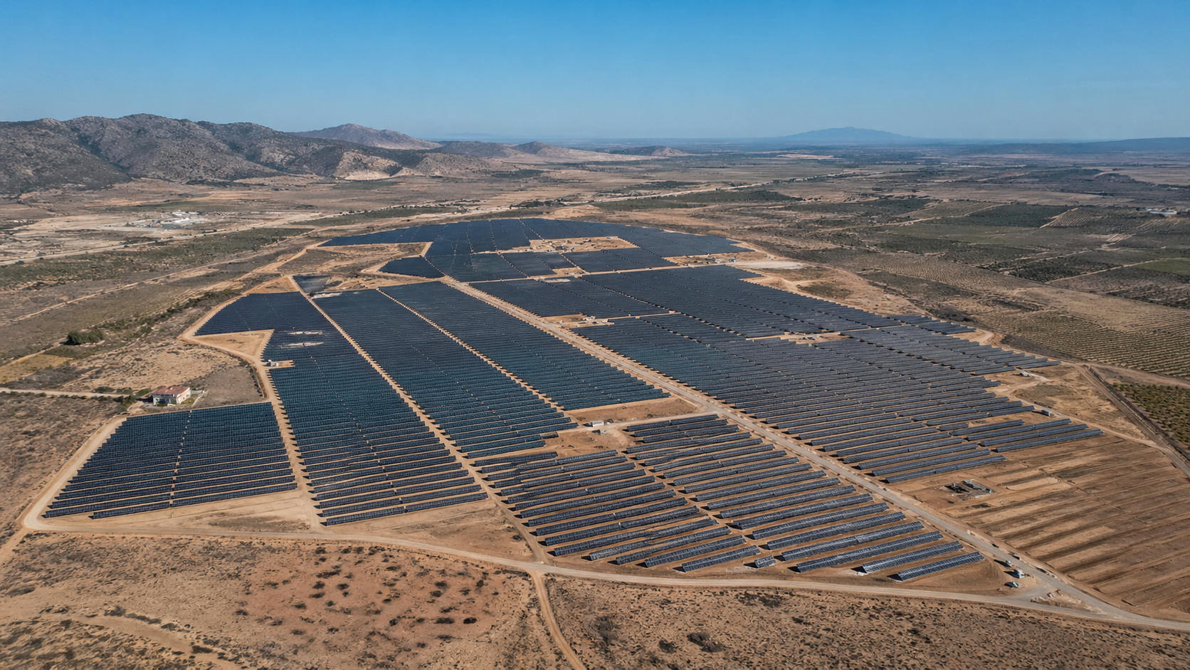 Planta solar de Balbona en Jumilla (Murcia), la mayor de Endesa con 145 MW y 241 GWh anuales.