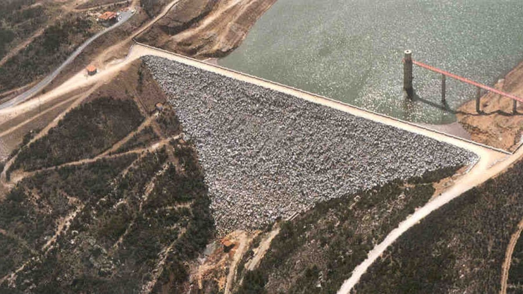 presa de Navamuño en Salamanca futura megabatería hidráulica de 280 MW para almacenamiento energético.