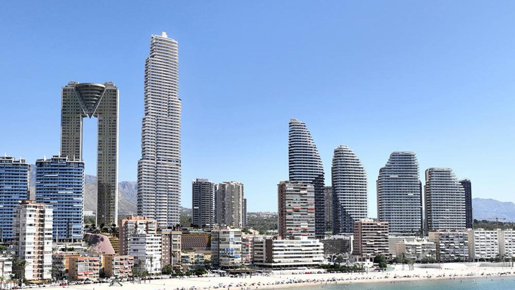TM Tower de Benidorm, la futura torre residencial más alta de Europa con 230 metros de altura.