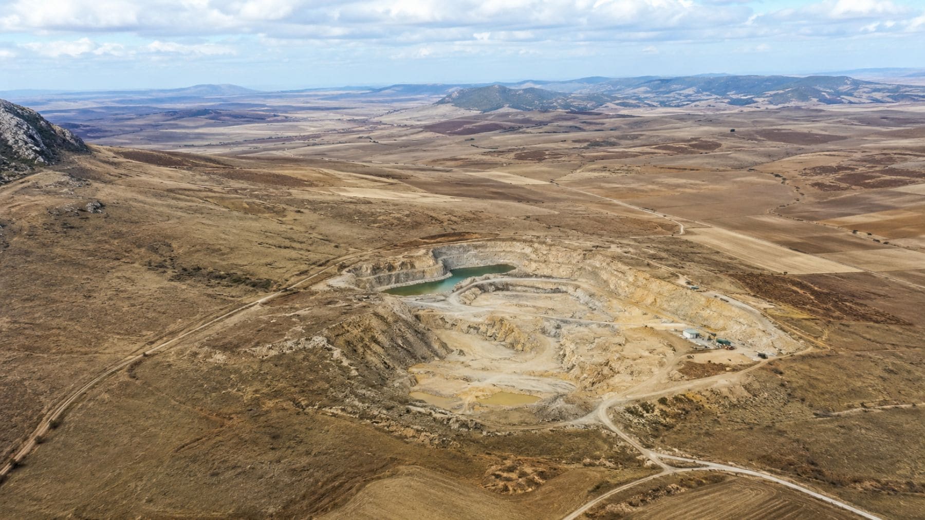 Vista aérea del yacimiento de tierras raras de Campo de Montiel en Ciudad Real.
