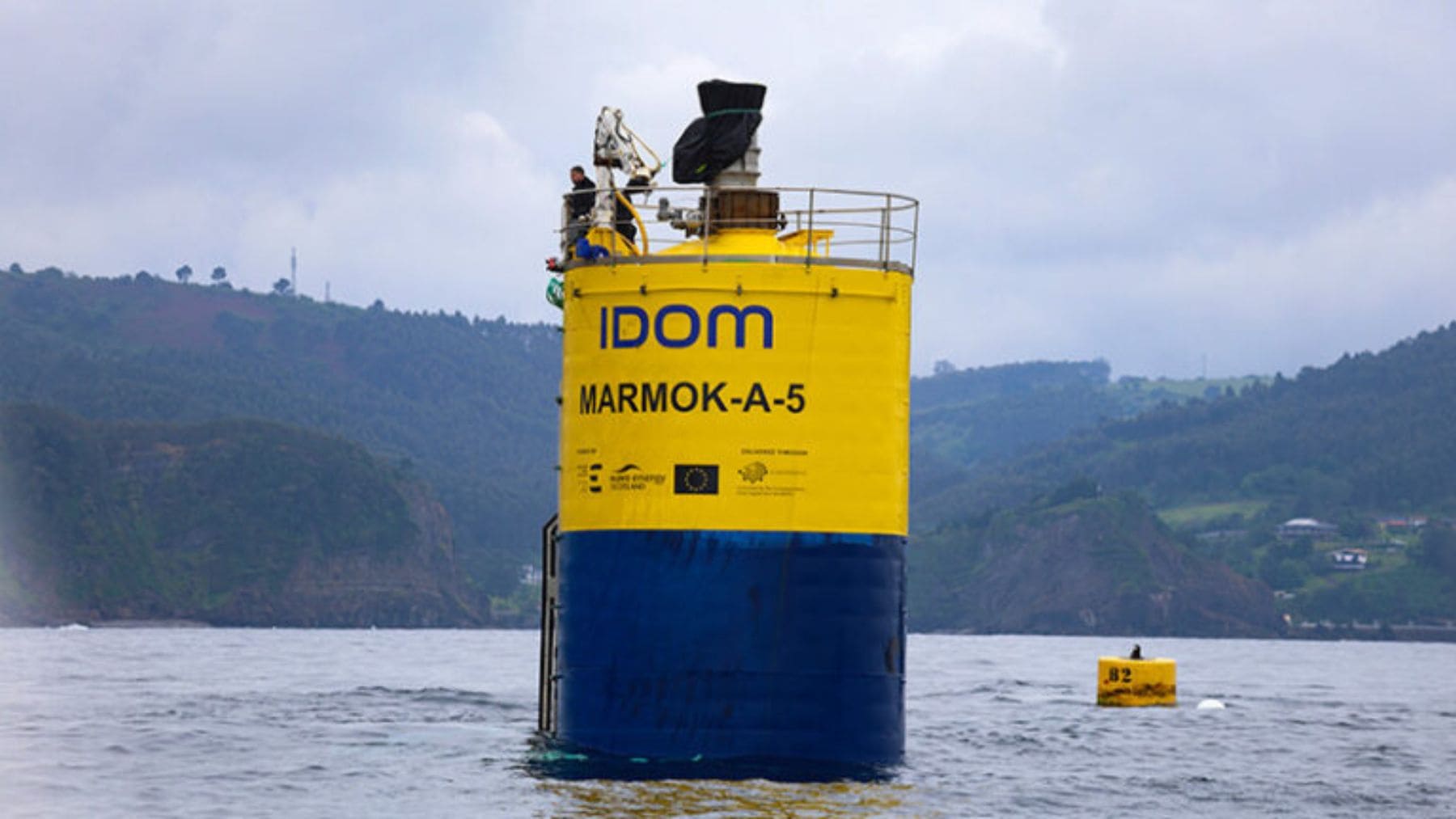 Boya MARMOK-A-5 instalada en BiMEP frente a la costa de Bizkaia para generar electricidad mediante la energía de las olas.