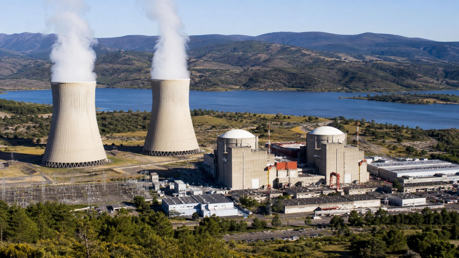 Vista aérea de la central nuclear de Almaraz, cuya continuidad reclama WePlanet para evitar el cierre de reactores españoles