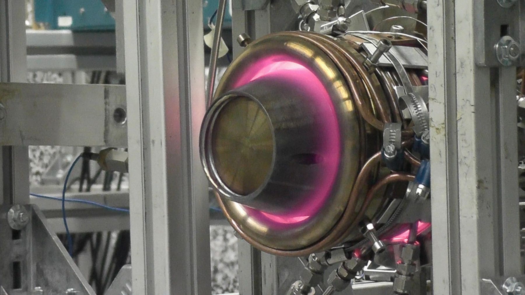 Turbina experimental de hidrógeno sin compresor desarrollada por el KIT de Alemania durante las pruebas que superaron el récord de la NASA
