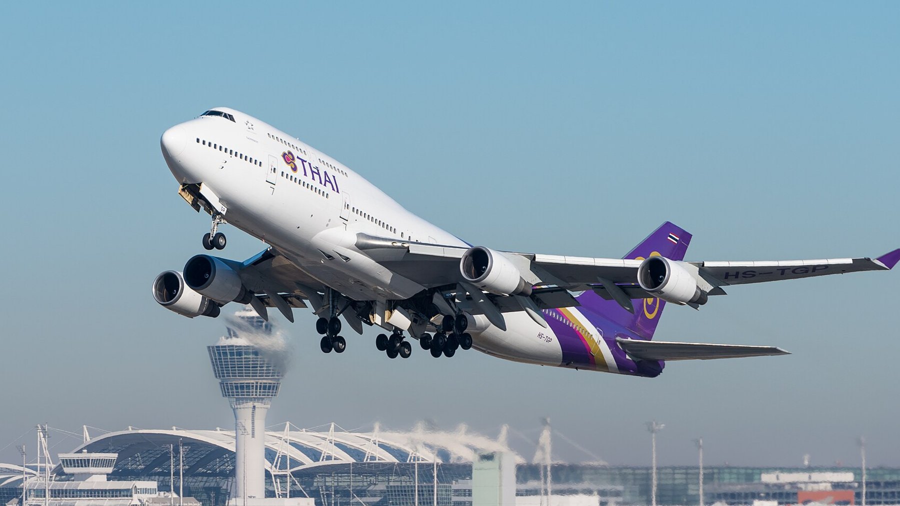 Boeing 747 en pleno vuelo