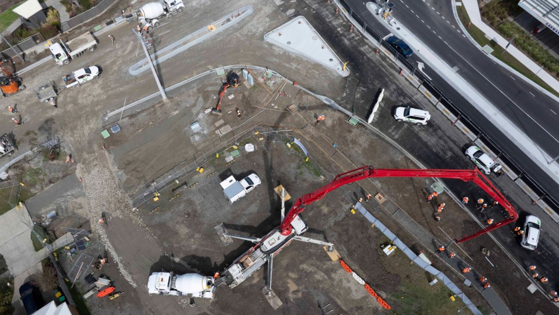 Vista aérea de una acera construida con hormigón de café