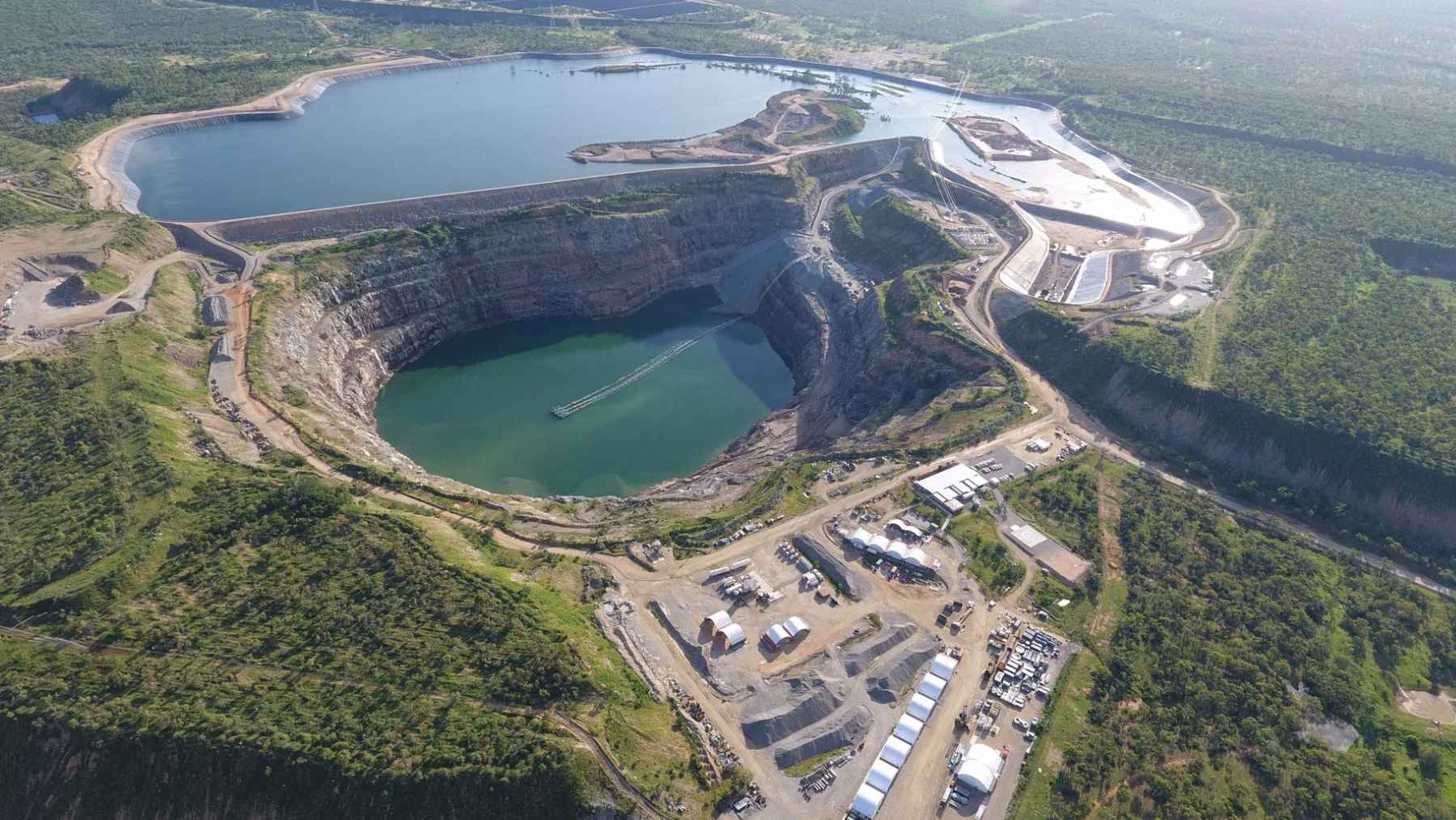 Antigua mina a cielo abierto en Australia reutilizada como sistema de almacenamiento hidroeléctrico