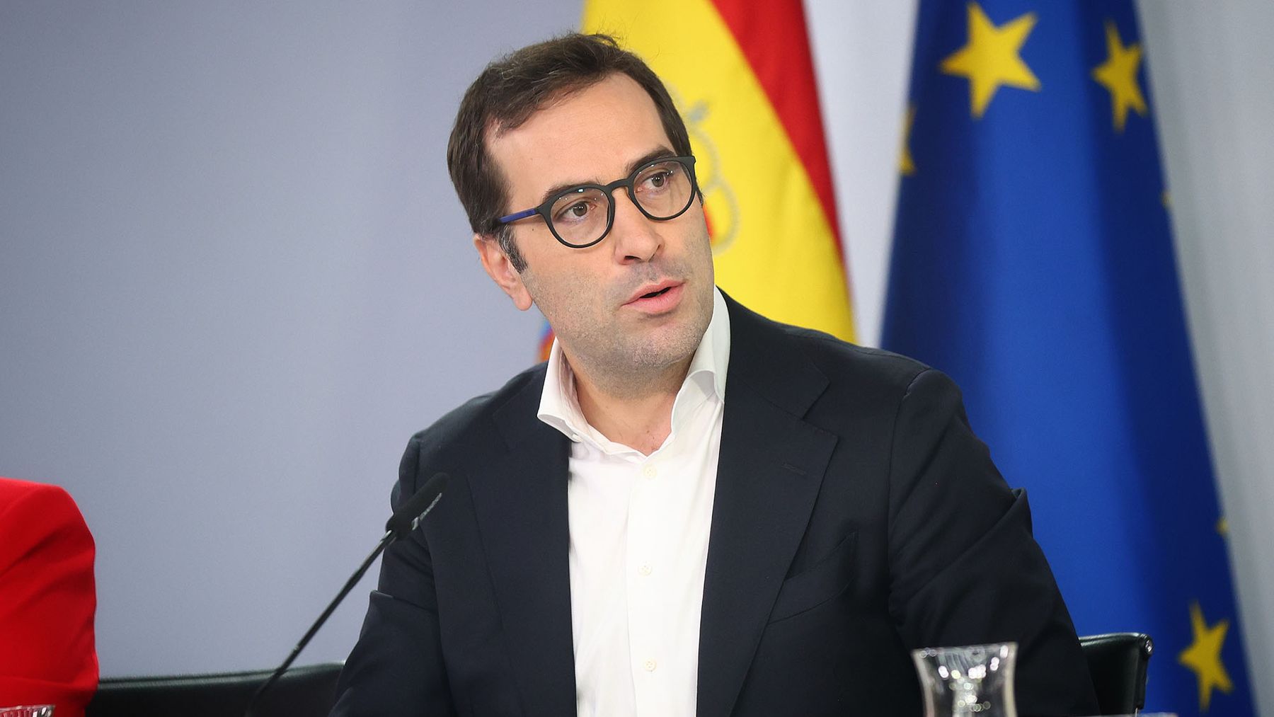 Carlos Cuerpo explica la rebaja de la gasolina y el diésel en la rueda de prensa del Consejo de Ministros