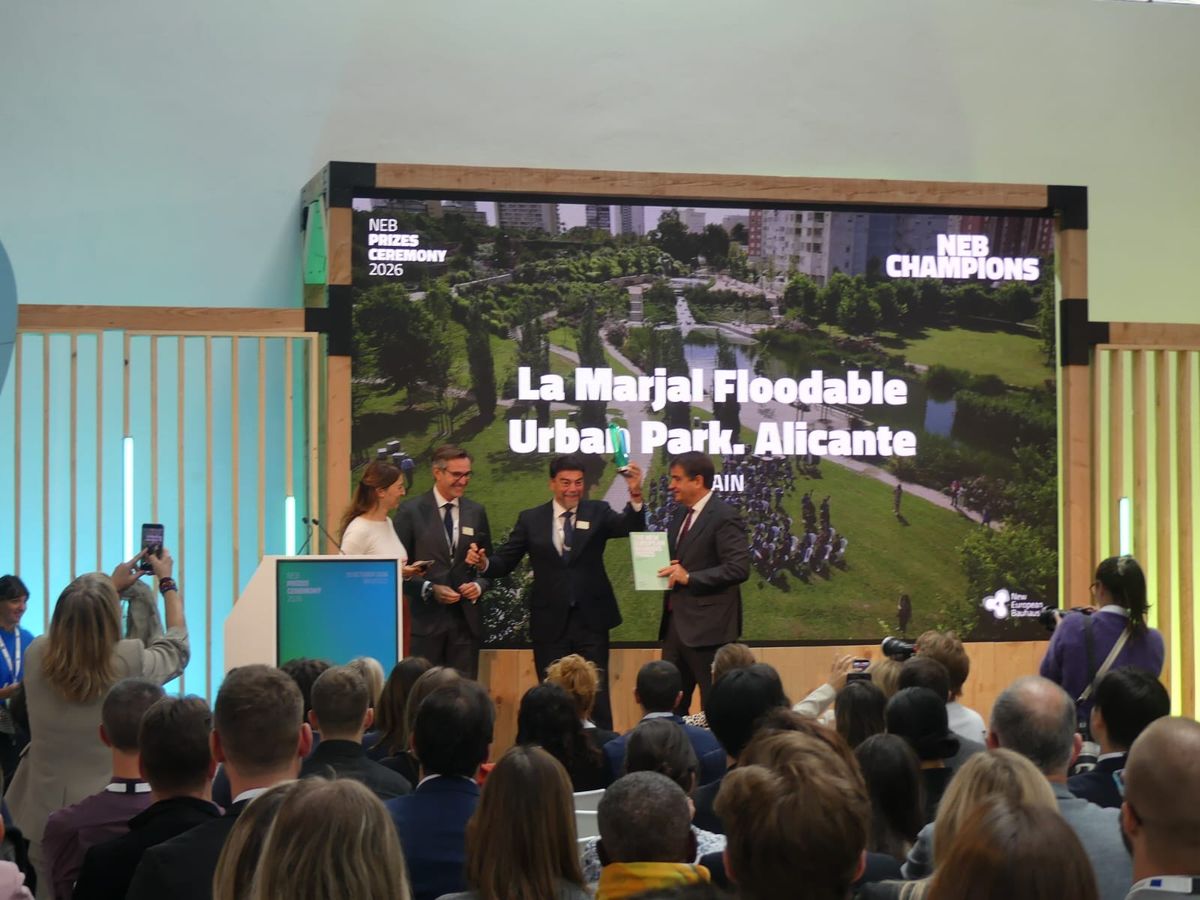 Entrega del premio New European Bauhaus 2026 al parque inundable La Marjal de Alicante en Bruselas