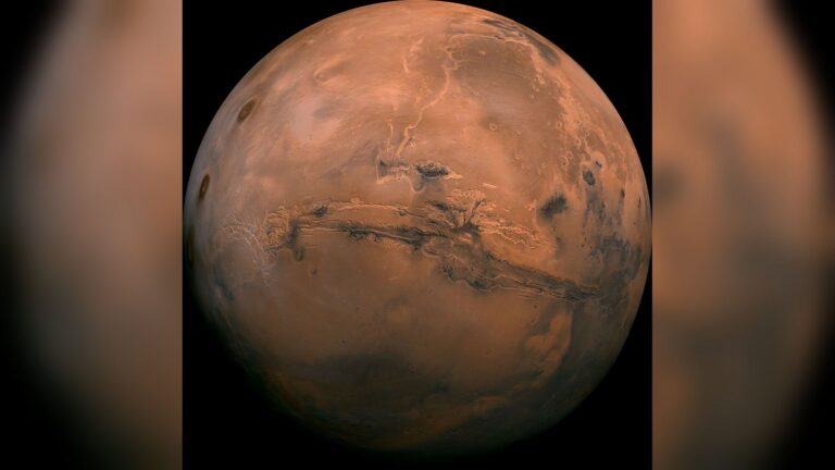 planeta marte valles marineris
