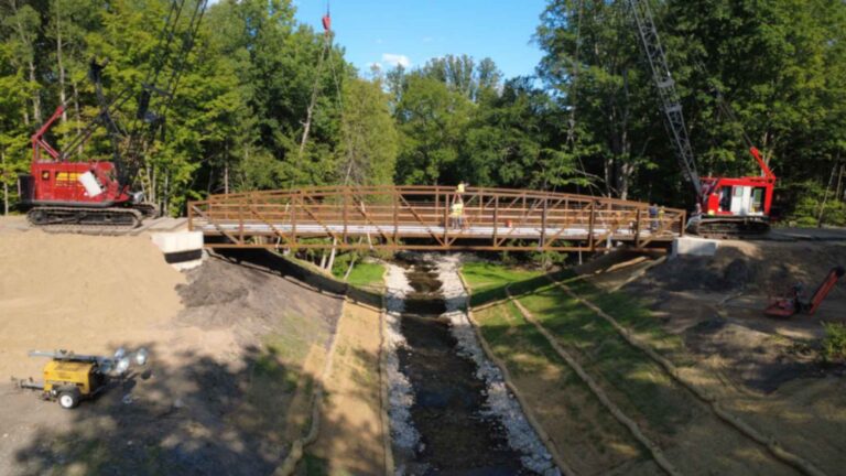 puente arroyo buckhorn gruas