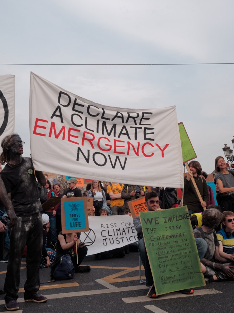 27 de septiembre: Cerrado por ‘emergencia climática’