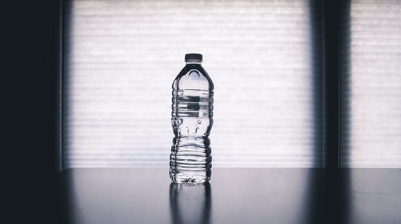 El plástico libera más de 130 sustancias tóxicas