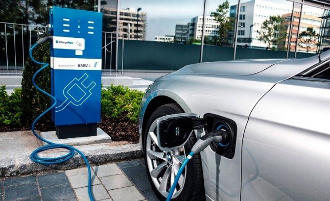 Qué papel deben tener las eléctricas en el desarrollo de infraestructuras para el coche eléctrico