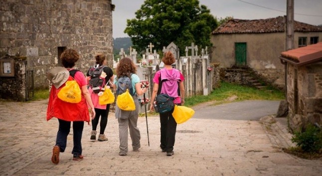 La Xunta de Galicia impulsa al reciclaje de envases en el Camino de Santiago