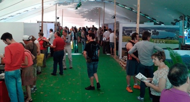 MADBird Fair edita con Libros.com un libro para identificar los rastros de la avifauna ibérica