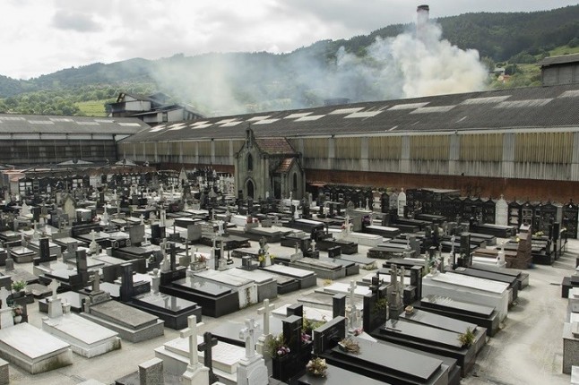 Asturias. Los vecinos de Trubia denuncia fuertes olores por la mañana en sus viviendas