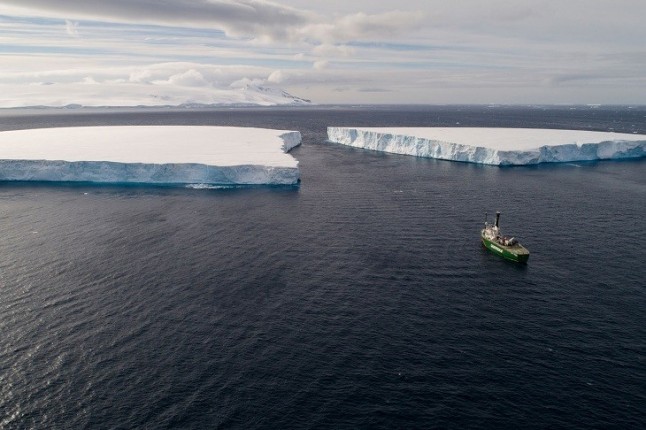 Se puede y se debe crear con carácter de urgencia un Santuario en el Antártico