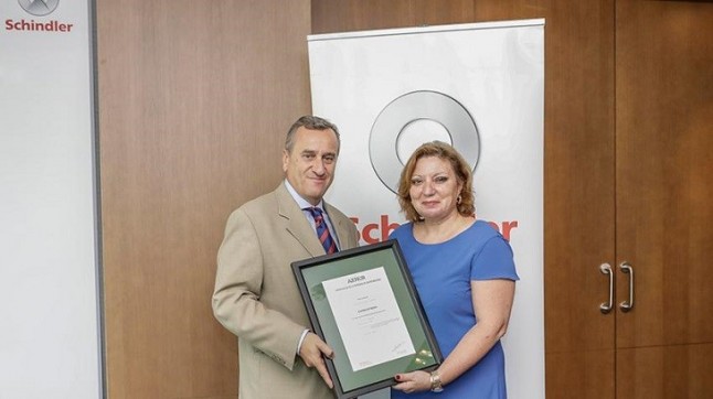 Schindler Iberia recibe su Primera Memoria de Sostenibilidad Verificada