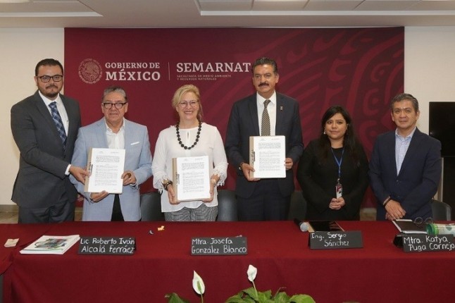 Firman Semarnat y ANAAE convenio para trabajar en la agenda ambiental de México