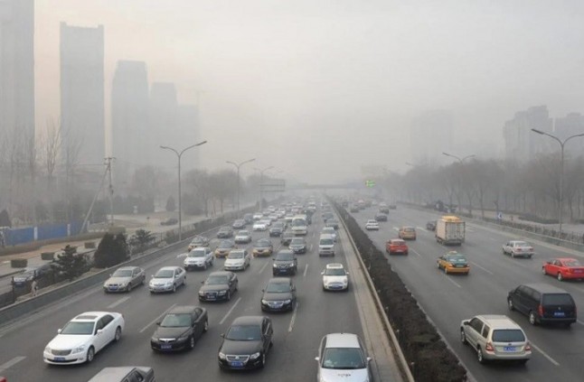 Los españoles muy de acuerdo con finiquitar los coches muy contaminantes